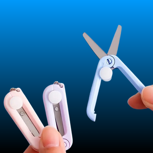 Mini Scissors (Random Color)