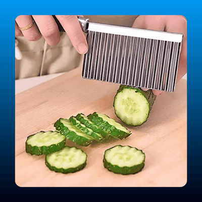 Wavy Crinkle Cutting Knife