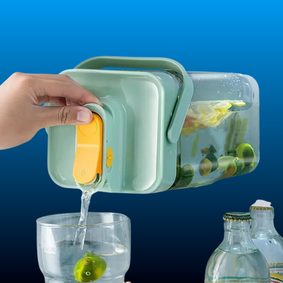 Juice Container With Lid