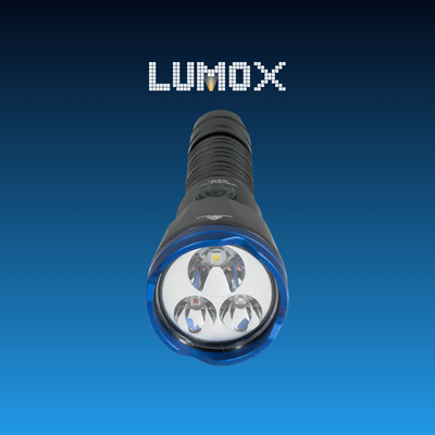 Lumox – Optical Disruption Flashlight for Women