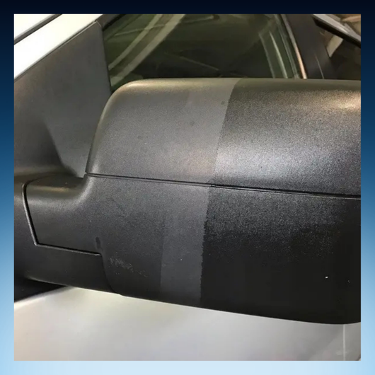 Plastic Trim & Tire Gloss Dressing Spray